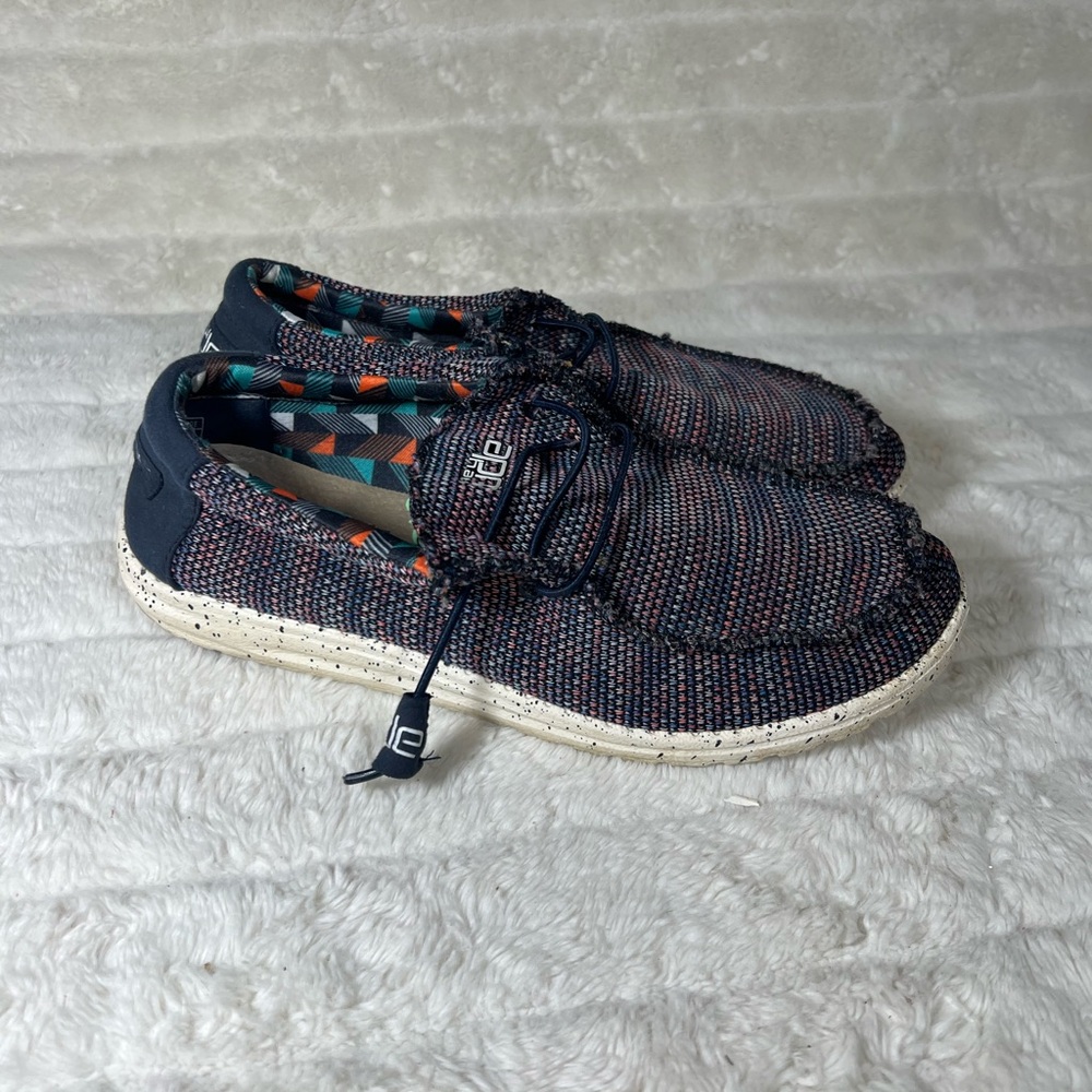 Hey Dude Wally Sox Blue Orange Men’s Size 9 Shoes Lightweight Slip On Comfort